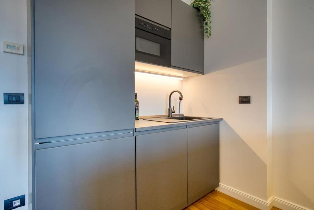 מילאנו Italianflat - Canal Couture, Navigli Luxury Retreat מראה חיצוני תמונה
