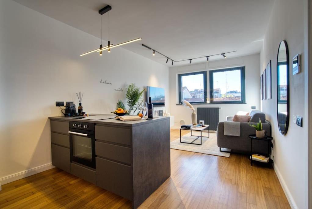 מילאנו Italianflat - Canal Couture, Navigli Luxury Retreat מראה חיצוני תמונה
