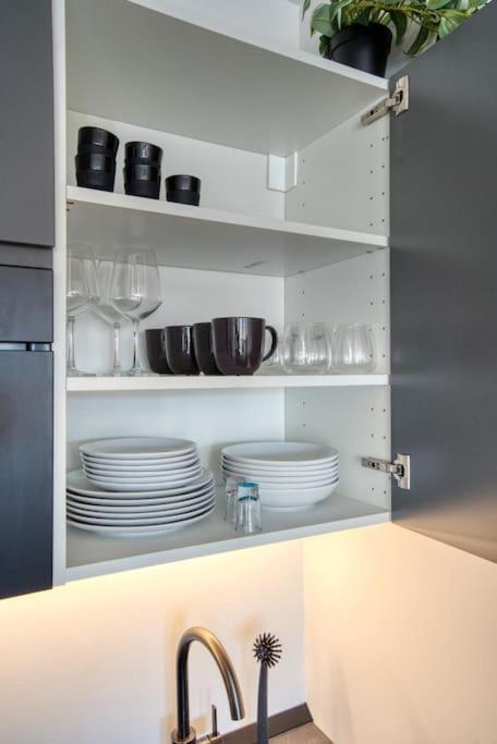 מילאנו Italianflat - Canal Couture, Navigli Luxury Retreat מראה חיצוני תמונה