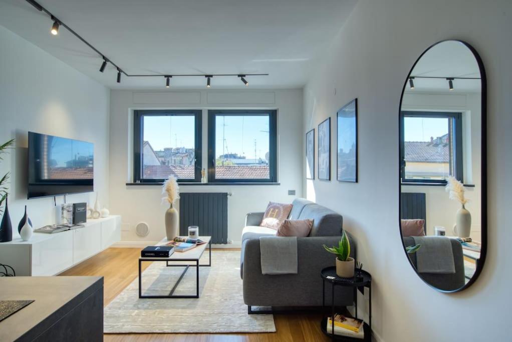 מילאנו Italianflat - Canal Couture, Navigli Luxury Retreat מראה חיצוני תמונה