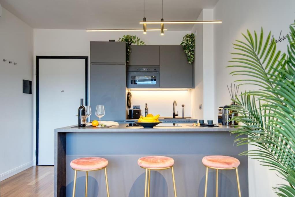 מילאנו Italianflat - Canal Couture, Navigli Luxury Retreat מראה חיצוני תמונה