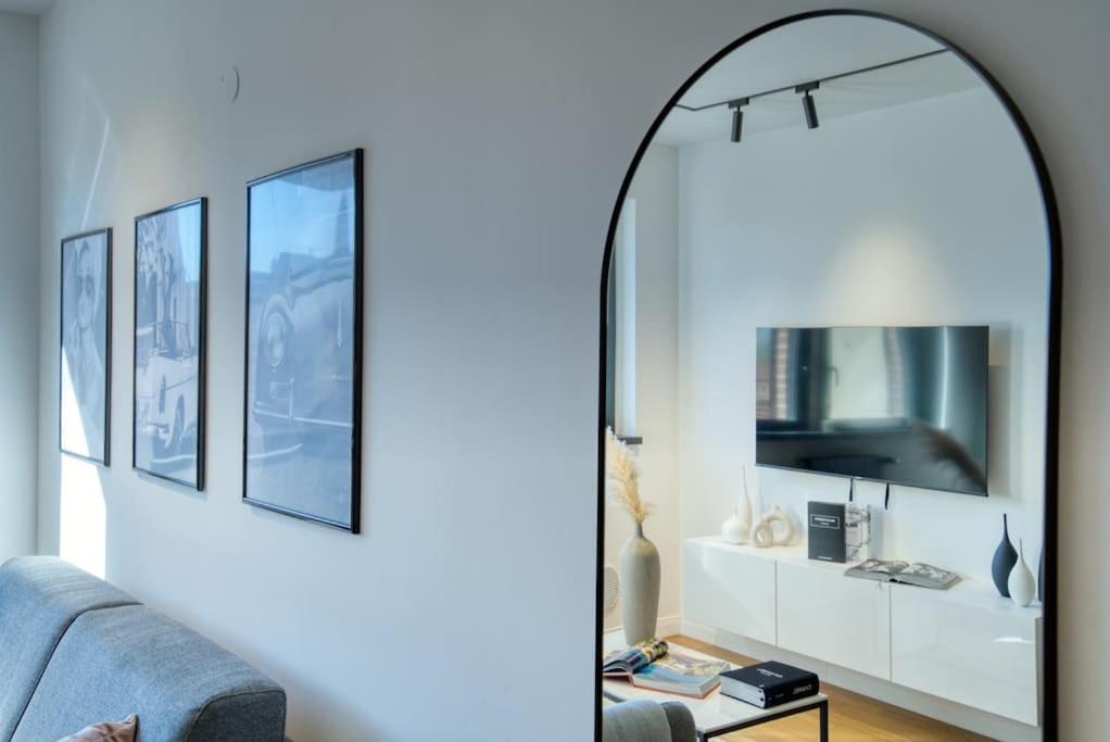 מילאנו Italianflat - Canal Couture, Navigli Luxury Retreat מראה חיצוני תמונה