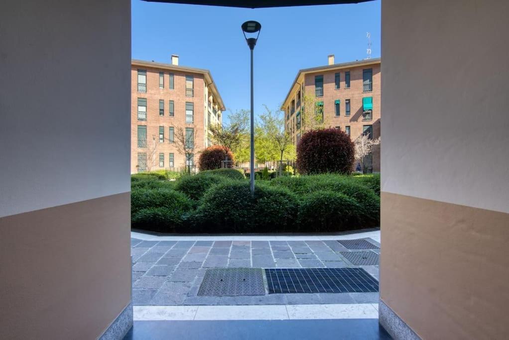 מילאנו Italianflat - Canal Couture, Navigli Luxury Retreat מראה חיצוני תמונה