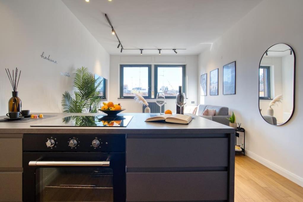 מילאנו Italianflat - Canal Couture, Navigli Luxury Retreat מראה חיצוני תמונה