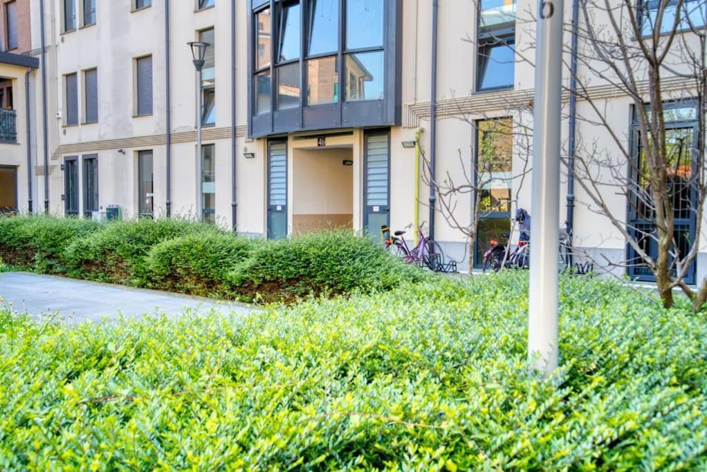 מילאנו Italianflat - Canal Couture, Navigli Luxury Retreat מראה חיצוני תמונה